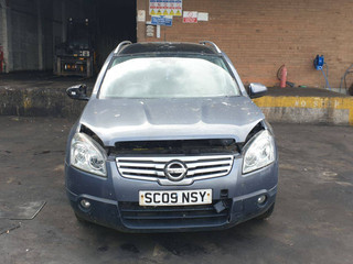 Nissan Qashqai+2 J10 2009