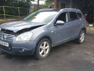 Nissan Qashqai+2 J10 2009