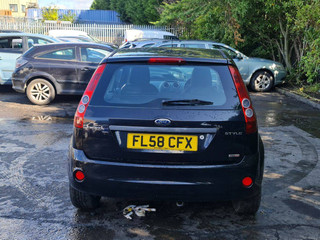 Ford Fiesta 5  рест. 2008