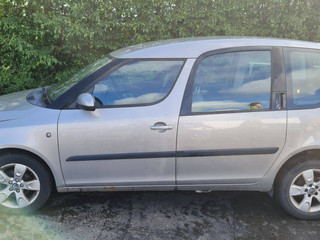 Skoda Roomster  5J 2006