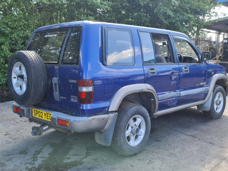 Isuzu Trooper 2 2002
