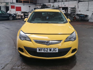 Opel Astra GTC J рест. 2012