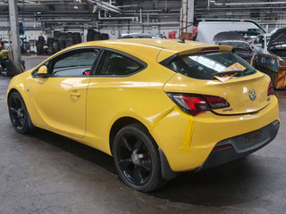 Opel Astra GTC J рест. 2012