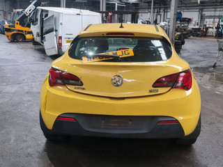 Opel Astra GTC J рест. 2012