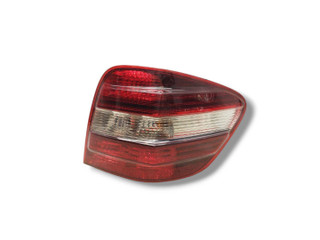 фонарь задний правый Mercedes-Benz M-Класс W164 [рестайлинг] 2008, 3.0 л., CDi, OM 642.940, дизель, АКПП, iridiumsilber / 775, внедорожник 5 дв., полный привод, правый руль, A1649060800, A1648203264