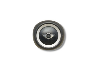 подушка безопасности водителя Mini Cooper 2 поколение R56 2010, 1.6 л., i, N16 B16 A, бензин, 6МКПП, dark silver / 871, хетчбэк 3 дв., передний привод, правый руль, 2757663