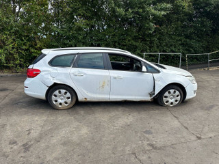 Opel Astra J 2012