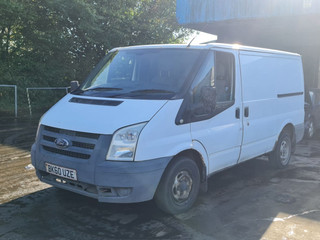 Ford Transit 7 2010