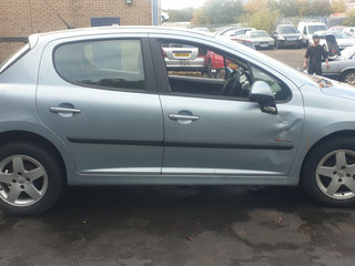 Peugeot 207 рест. 2009