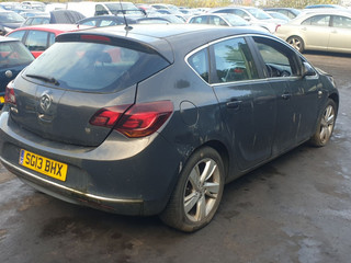 Opel Astra J рест. 2013