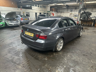 BMW 3 E90/E91/E92/E93 E90 2005