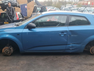 Kia Ceed  ED 2010