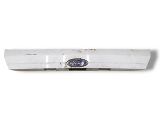 накладка двери (крышки) багажника Ford Fiesta 6 поколение 2010, 1.4 л., TDCi, F6JB, дизель, 5МКПП, frozen white / h9, хетчбэк 3 дв., передний привод, правый руль, 8A61-A43404-BEW