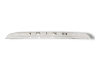 накладка двери (крышки) багажника SEAT Ibiza 4 поколение 6J 2010, 1.6 л., TDi, CAYC, дизель, 5МКПП, candyweiss / lb9a, универсал, передний привод, правый руль, 6J8827574