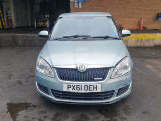 Skoda Fabia 2  рест. 5J 2011