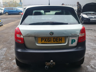 Skoda Fabia 2  рест. 5J 2011