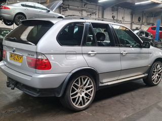 BMW X5 E53 рест. 2005