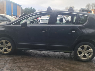 Peugeot 3008 2011