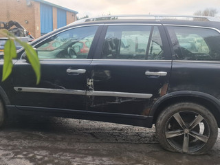 Volvo XC90 2004
