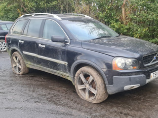 Volvo XC90 2004