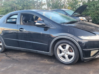 Honda Civic 8  рест. FK2 2009