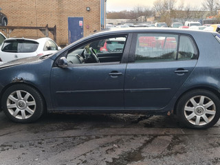 Volkswagen Golf 5 2004