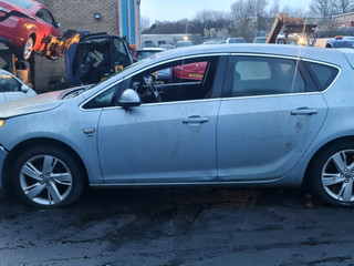 Opel Astra J рест. 2014