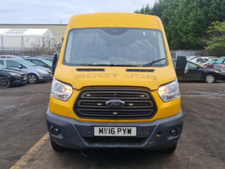 Ford Transit 8 2016
