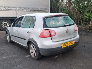 Volkswagen Golf 5 2004