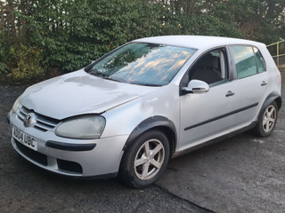 Volkswagen Golf 5 2004