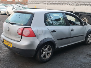 Volkswagen Golf 5 2004