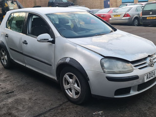 Volkswagen Golf 5 2004