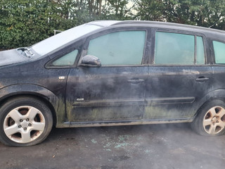Opel Zafira 2  (B) 2006