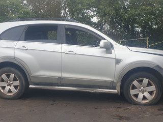 Chevrolet Captiva  C100 2010