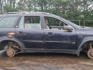 Volvo XC90 2005