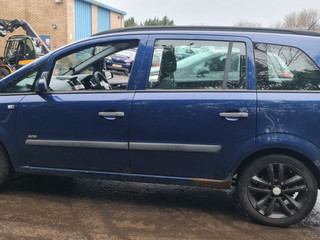 Opel Zafira 2  (B) 2006