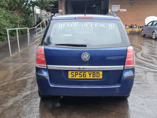 Opel Zafira 2  (B) 2006