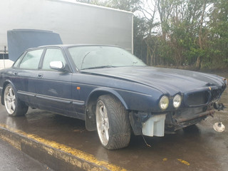 Jaguar XJ 2  2-й рест. X308 1999