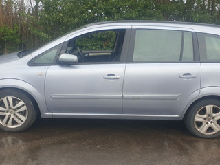 Opel Zafira 2  (B) рест. 2008