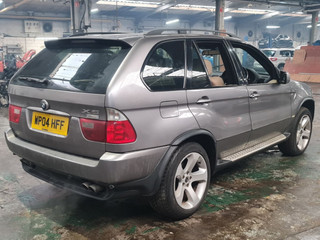 BMW X5 E53 рест. 2004