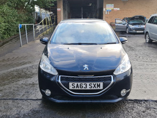 Peugeot 208 2013
