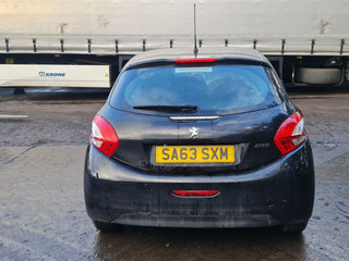 Peugeot 208 2013