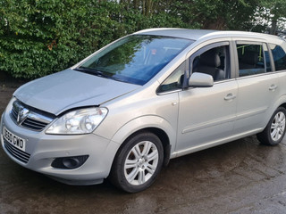 Opel Zafira 2  (B) рест. 2010
