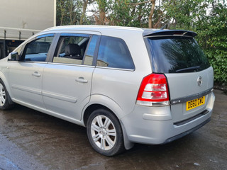 Opel Zafira 2  (B) рест. 2010