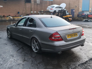 Mercedes-Benz E-Класс W211/S211 2005