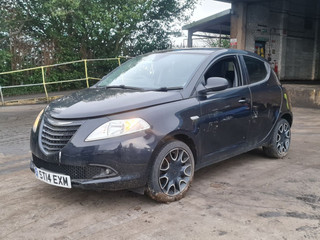 Chrysler Ypsilon 2014