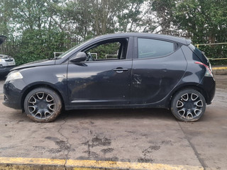 Chrysler Ypsilon 2014