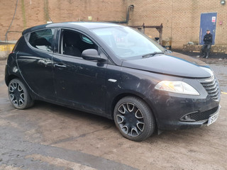 Chrysler Ypsilon 2014