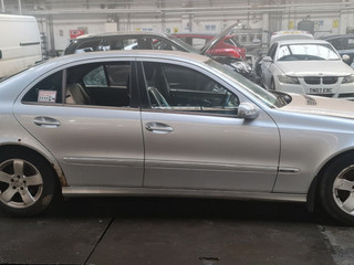 Mercedes-Benz E-Класс W211/S211 2004