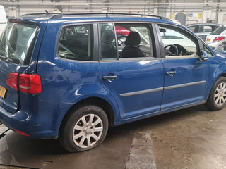 Volkswagen Touran 2-й рест. 2011